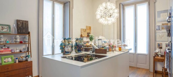 2 bedrooms Apartment in Milan, Italy No. 340485 18