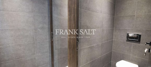 Офис 201м² в Сент-Джулианс, Мальта № 12314 23