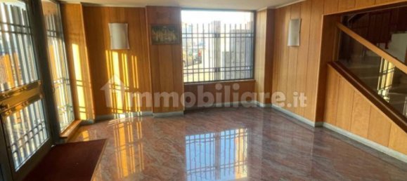 4 Schlafzimmer Wohnung in Turin, Italy, Nr. 193414 16