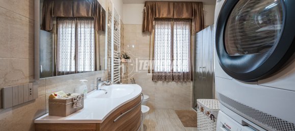 2 chambres Appartement à Maranello, Italy No. 258168 9
