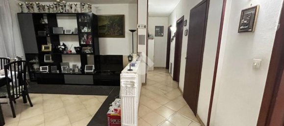 4 rooms Apartment in Pomigliano d'Arco, Italy No. 98413 17