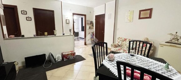 4 rooms Apartment in Pomigliano d'Arco, Italy No. 98413 38
