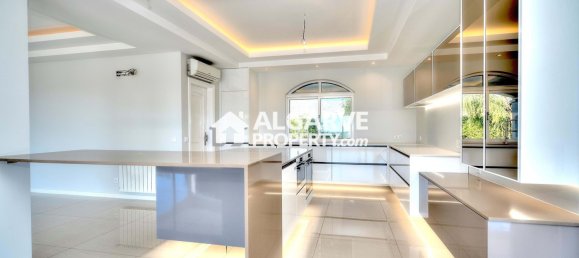 Villa de 6 dormitorios en Faro, Portugal No. 127403 4