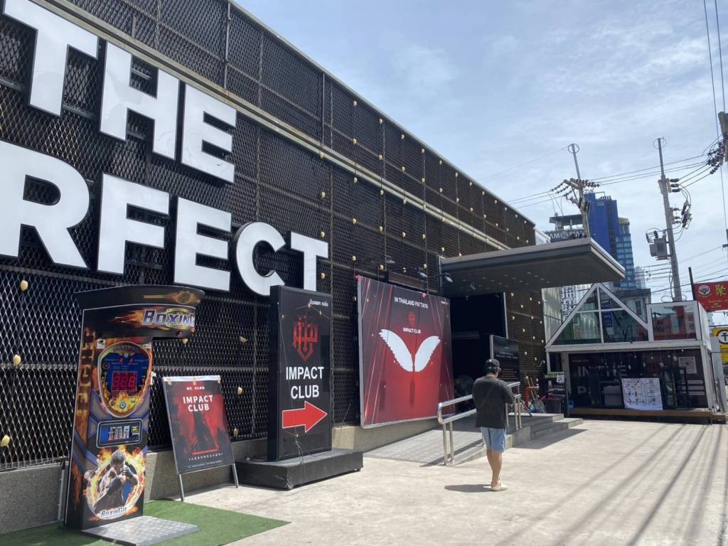 Gewerbliche Immobilie in Pattaya, Thailand 700m², Nr. 61686