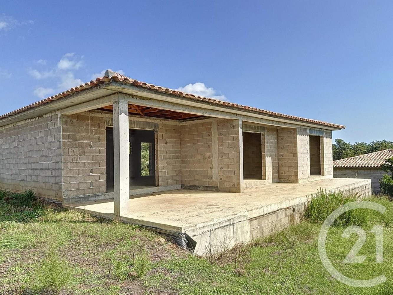 Villa de 2 dormitorios en Zonza, France No. 235815