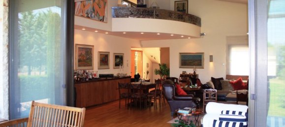 5 Schlafzimmer Villa in Thessaloniki, Greece, Nr. 1270 13