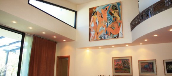 5 bedrooms Villa in Thessaloniki, Greece No. 1270 9