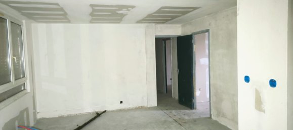  بناية في Homecourt, France 850متر مربع رقم 48848 8