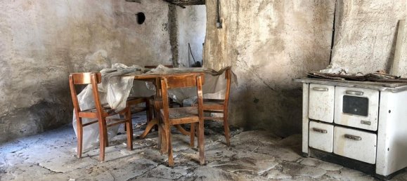 5 rooms House in Castelmagno, Italy No. 289405 10