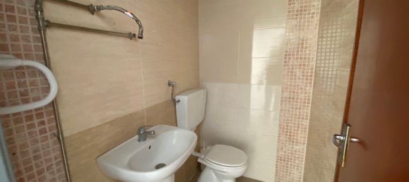 Gewerbliche Immobilie in Leiria, Portugal 100m², Nr. 90300 7