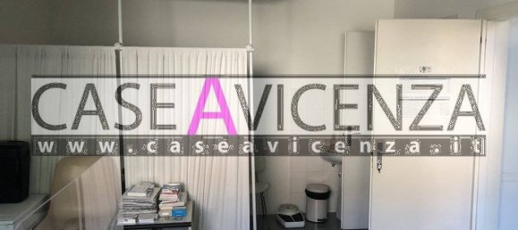 2 rooms Office in Veggiano, Italy No. 107587 5