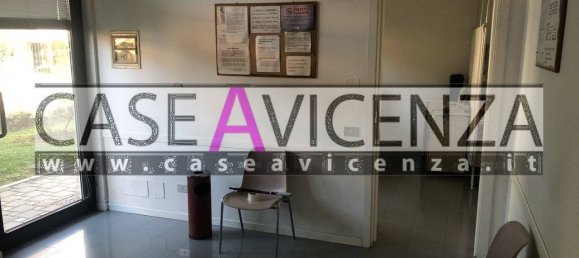 2 rooms Office in Veggiano, Italy No. 107587 14