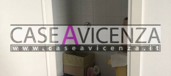 2 rooms Office in Veggiano, Italy No. 107587 8