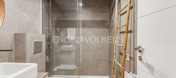 3 bedrooms Apartment in Eixample, Spain No. 161435 7