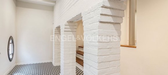 3 bedrooms Apartment in Eixample, Spain No. 161435 19