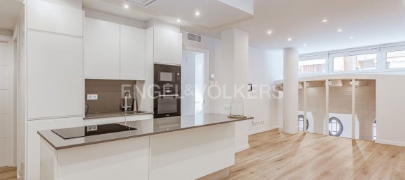 3 bedrooms Apartment in Eixample, Spain No. 161435 34