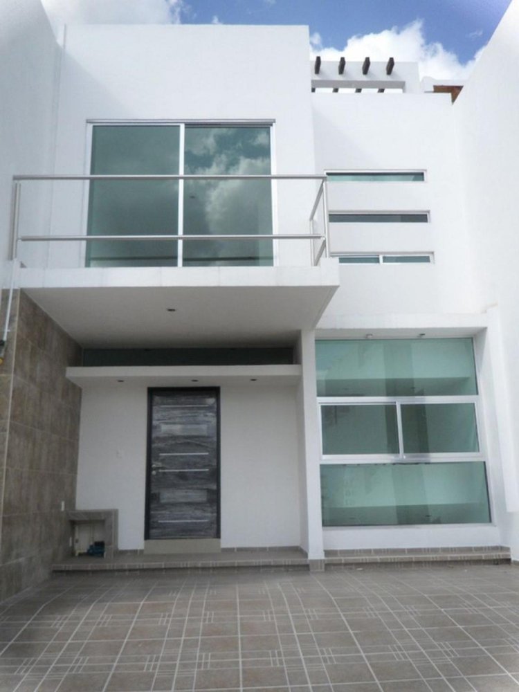 Casa de 2 dormitorios en Querétaro, Mexico No. 174217