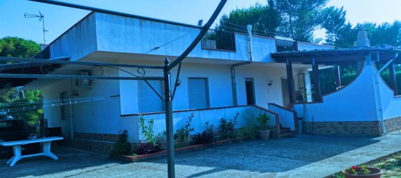 2 bedrooms Villa in Salemi, Italy No. 70730 3