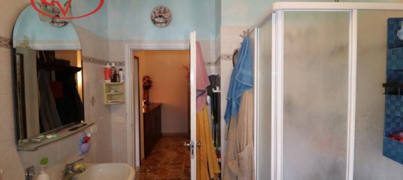 3غرفة شقة في Montevarchi, Italy رقم 231283 15