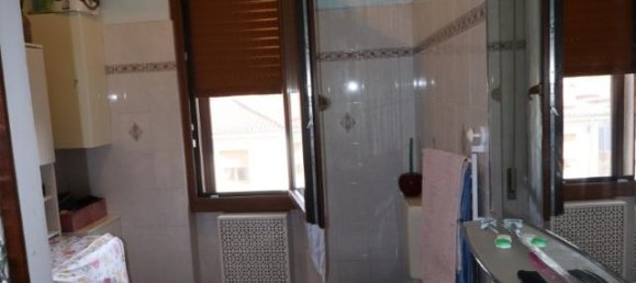 3غرفة شقة في Montevarchi, Italy رقم 231283 14