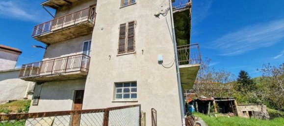 8-Zimmer Haus in Pietrarubbia, Italy, Nr. 90131 13