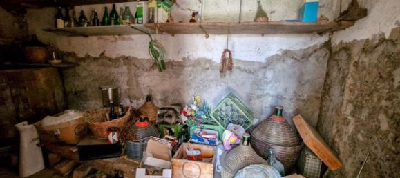 8-Zimmer Haus in Pietrarubbia, Italy, Nr. 90131 8