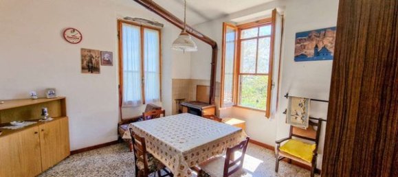 8-Zimmer Haus in Pietrarubbia, Italy, Nr. 90131 16