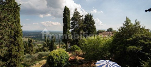 Villa de 5 dormitorios en Capannori, Italy No. 374524 29