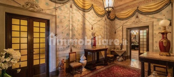 Villa de 5 dormitorios en Capannori, Italy No. 374524 16