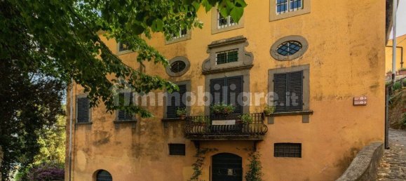 Villa de 5 dormitorios en Capannori, Italy No. 374524 45