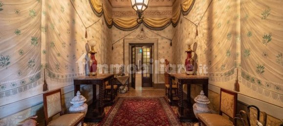 Villa de 5 dormitorios en Capannori, Italy No. 374524 15