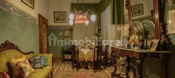 Villa de 5 dormitorios en Capannori, Italy No. 374524 38