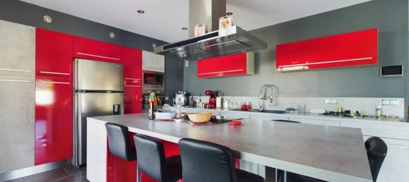 Casa de 3 dormitorios en Saint-Etienne-sous-Barbuise, France No. 85355 6