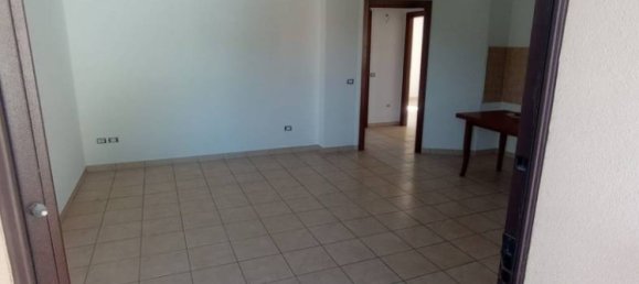 Квартира с 3 спальнями в Монтекальво ин Фоля, Италия № 292824 7