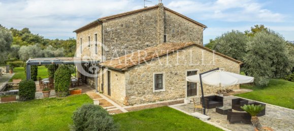 6 bedrooms House in Manciano, Italy No. 78408 4