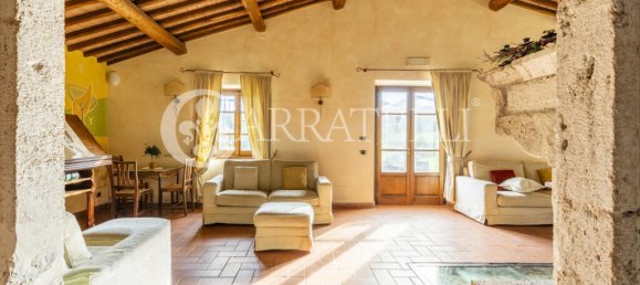 6 bedrooms House in Manciano, Italy No. 78408 15