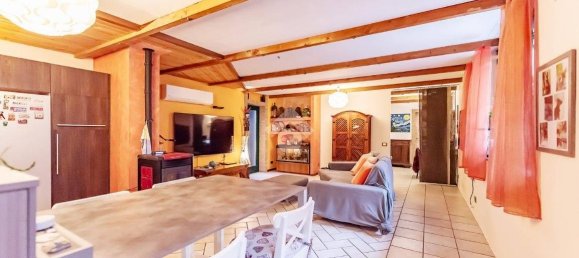 4 bedrooms Villa in Gerenzano, Italy No. 103183 14