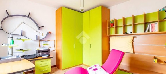 4 bedrooms Villa in Gerenzano, Italy No. 103183 23