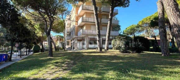 3 rooms Apartment in Udine, Italy No. 323344 18