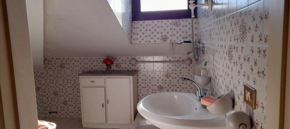 4 rooms Apartment in Castiglione del Lago, Italy No. 106613 8