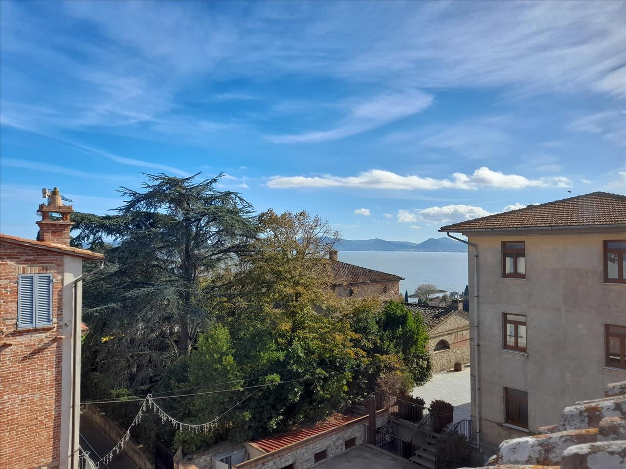 4 rooms Apartment in Castiglione del Lago, Italy No. 106613