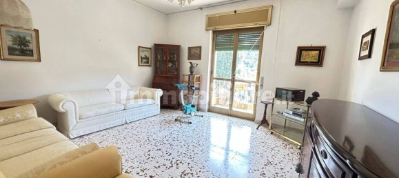 5 rooms Apartment in Naples, Italy No. 276543 7