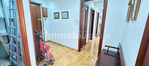 5 rooms Apartment in Naples, Italy No. 276543 17