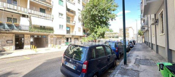 5 rooms Apartment in Naples, Italy No. 276543 21