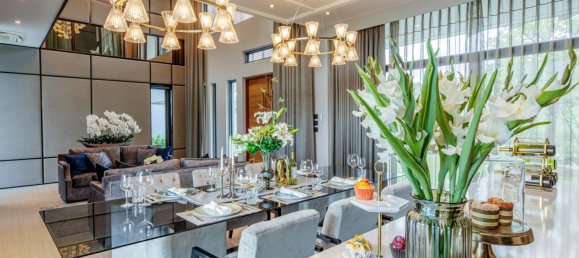 4 bedrooms Villa in Pattaya, Thailand No. 20193 6