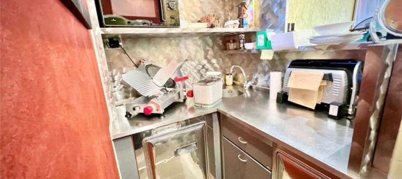 Gewerbliche Immobilie in Aosta, Italy 40m², Nr. 180537 15