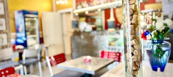 Gewerbliche Immobilie in Aosta, Italy 40m², Nr. 180537 11