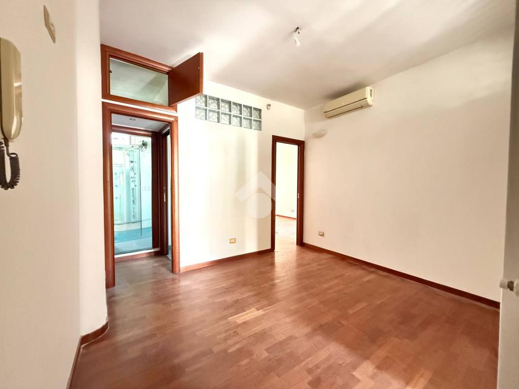 2 bedrooms Apartment in Pozzuoli, Italy No. 291858