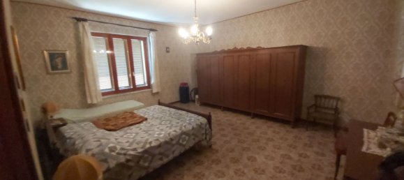 Casa de 6 habitaciónes en Berzano di San Pietro, Italy No. 226673 19