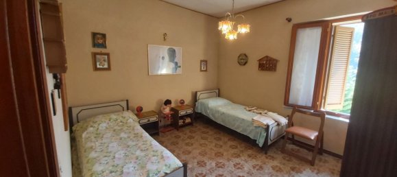 Casa de 6 habitaciónes en Berzano di San Pietro, Italy No. 226673 42
